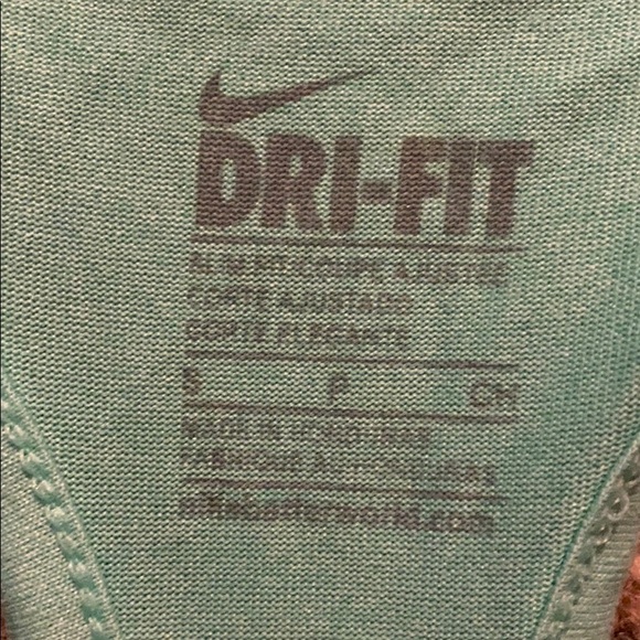 Nike tank top - Picture 3 of 4
